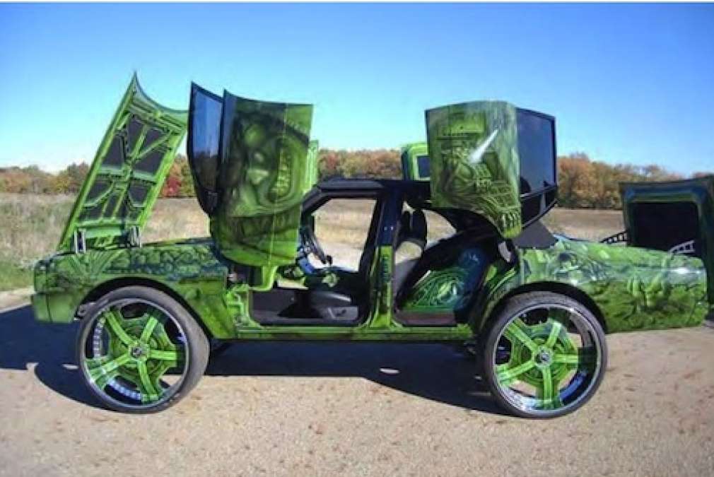 Hideous Incredible Hulk drug dealer car heads to US Marshals